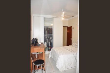 Casa à venda com 149m², 3 quartos e 2 vagas Casa à venda com 149m², 3 quartos e 2 vagasSuíte