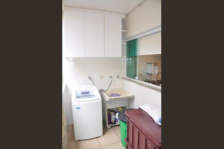 Casa à venda com 149m², 3 quartos e 2 vagas Casa à venda com 149m², 3 quartos e 2 vagasÁrea de Serviço