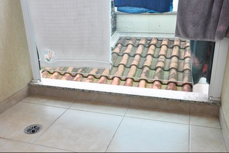 Casa à venda com 149m², 3 quartos e 2 vagas Casa à venda com 149m², 3 quartos e 2 vagasVaranda da Suíte