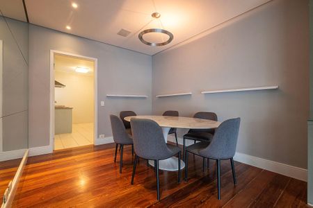 Apartamento à venda com 155m², 2 quartos e 2 vagasSala