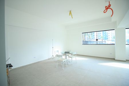 Apartamento à venda com 35m², 1 quarto e 1 vaga Apartamento à venda com 35m², 1 quarto e 1 vagaÁrea comum