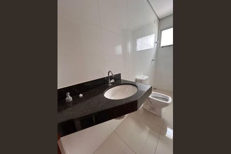 Apartamento à venda com 180m², 3 quartos e 2 vagasBanheiro 