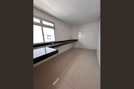 Apartamento à venda com 180m², 3 quartos e 2 vagasCozinha 2