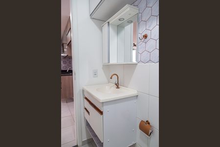 Apartamento para alugar com 34m², 2 quartos e sem vaga Apartamento para alugar com 34m², 2 quartos e sem vagaBanheiro
