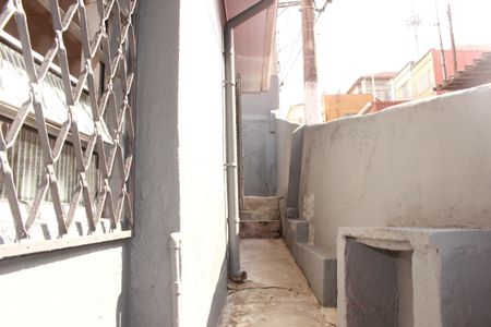 Casa para alugar com 72m², 1 quarto e sem vagaCorredor externo