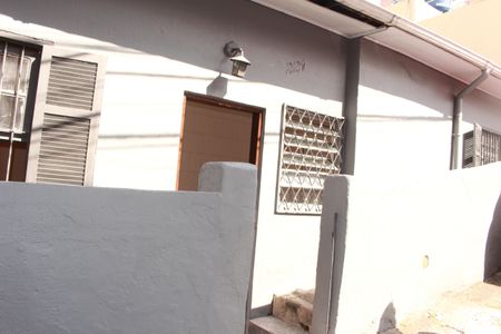 Casa para alugar com 72m², 1 quarto e sem vagaFachada