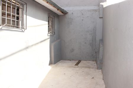 Casa para alugar com 72m², 1 quarto e sem vagaQuintal