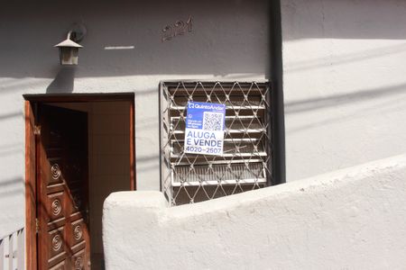 Casa para alugar com 72m², 1 quarto e sem vagaFachada