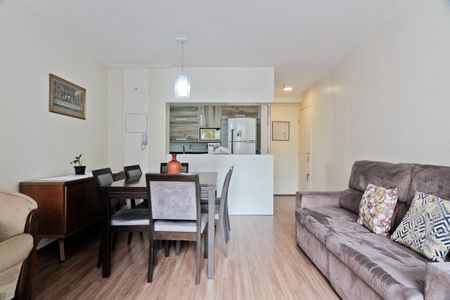 Apartamento à venda com 70m², 2 quartos e 1 vagaSala