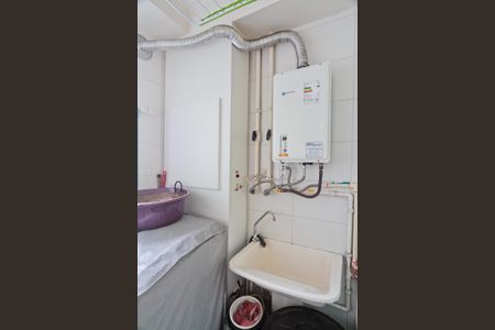 Apartamento à venda com 70m², 2 quartos e 1 vagaÁrea de Serviço