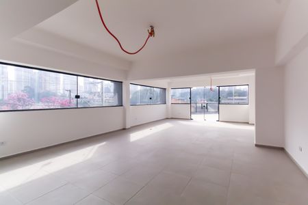 Apartamento à venda com 34m², 1 quarto e 1 vagaÁrea comum