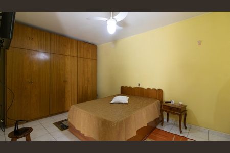 Casa à venda com 160m², 4 quartos e 3 vagasSuíte 1