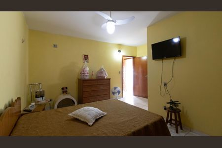 Casa à venda com 160m², 4 quartos e 3 vagasSuíte 1