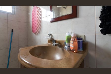 Casa à venda com 160m², 4 quartos e 3 vagasBanheiro da Suíte 2