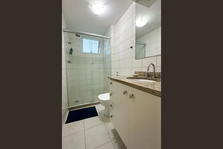 Apartamento à venda com 75m², 2 quartos e 1 vagaBanheiro da Suíte 