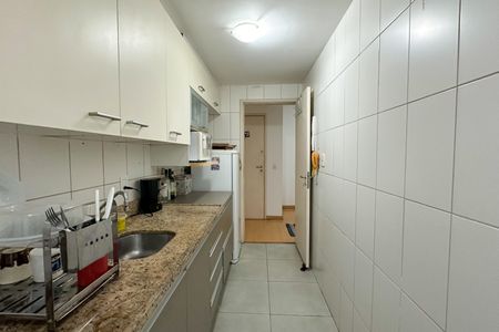 Apartamento à venda com 75m², 2 quartos e 1 vagaCozinha