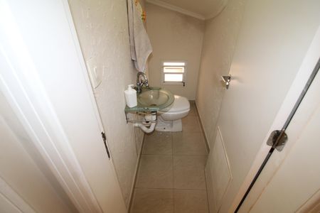 Casa à venda com 145m², 3 quartos e 4 vagasLavabo