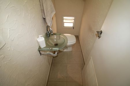 Casa à venda com 145m², 3 quartos e 4 vagasLavabo