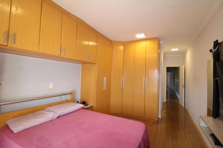 Casa à venda com 145m², 3 quartos e 4 vagasSuite 1