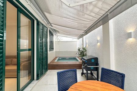 Apartamento à venda com 58m², 1 quarto e sem vagaQuintal