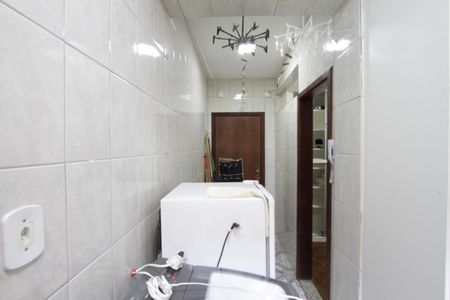 Apartamento à venda com 94m², 3 quartos e 1 vagaÁrea de Serviço