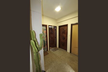 Apartamento à venda com 94m², 3 quartos e 1 vagasaida