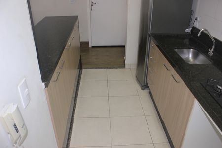 Apartamento à venda com 59m², 2 quartos e 1 vagaCozinha