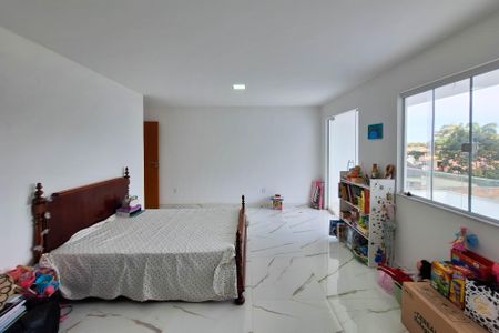 Casa à venda com 225m², 4 quartos e 2 vagas Casa à venda com 225m², 4 quartos e 2 vagasSuíte 3