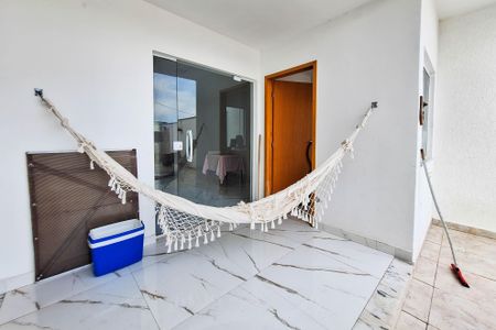 Casa à venda com 225m², 4 quartos e 2 vagas Casa à venda com 225m², 4 quartos e 2 vagasÁrea de Serviço