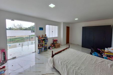 Casa à venda com 225m², 4 quartos e 2 vagas Casa à venda com 225m², 4 quartos e 2 vagasSuíte 3