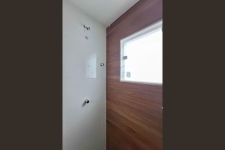 Casa à venda com 225m², 4 quartos e 2 vagas Casa à venda com 225m², 4 quartos e 2 vagasBanheiro da Suíte 3