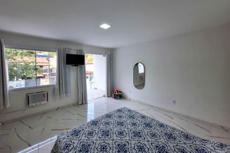 Casa à venda com 225m², 4 quartos e 2 vagas Casa à venda com 225m², 4 quartos e 2 vagasSuíte 1