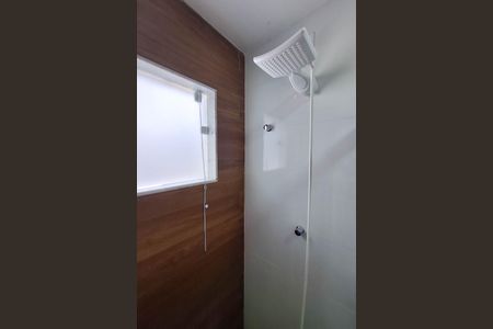 Casa à venda com 225m², 4 quartos e 2 vagas Casa à venda com 225m², 4 quartos e 2 vagasBanheiro da Suíte 1