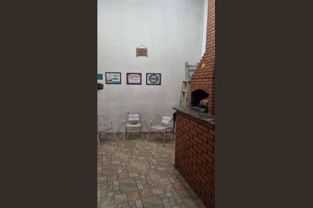 Casa à venda com 126m², 3 quartos e 2 vagasChurrasqueira