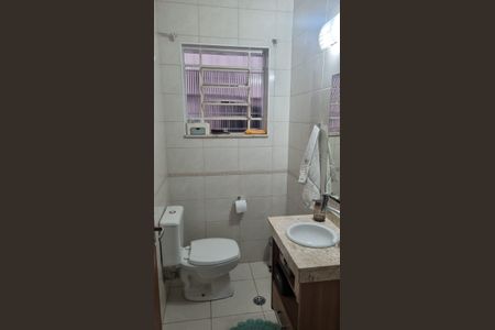 Casa à venda com 126m², 3 quartos e 2 vagasBanheiro 3