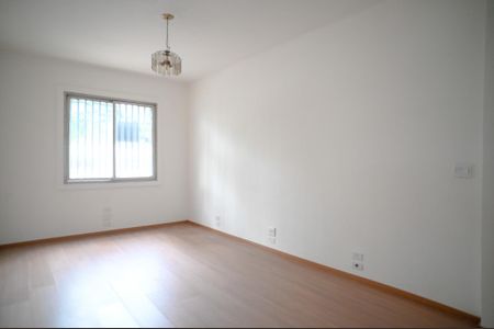 Apartamento à venda com 110m², 2 quartos e sem vaga Apartamento à venda com 110m², 2 quartos e sem vagaSala