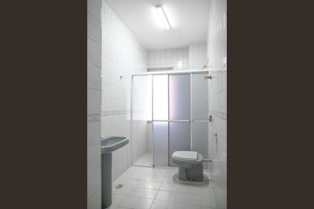 Apartamento à venda com 110m², 2 quartos e sem vaga Apartamento à venda com 110m², 2 quartos e sem vagaBanheiro