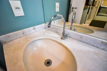 Apartamento à venda com 56m², 2 quartos e 1 vagaBanheiro do Quarto 2 - Suíte