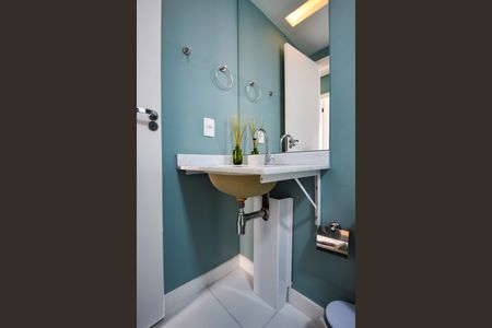 Apartamento à venda com 56m², 2 quartos e 1 vagaBanheiro Social