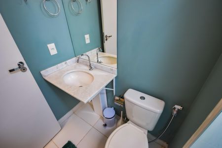 Apartamento à venda com 56m², 2 quartos e 1 vagaBanheiro do Quarto 2 - Suíte
