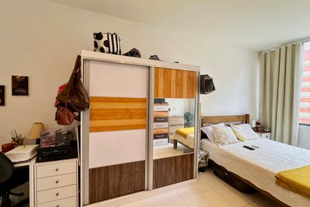 Studio à venda com 24m², 1 quarto e sem vagaSala/Quarto