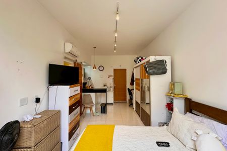 Studio à venda com 24m², 1 quarto e sem vagaSala/Quarto