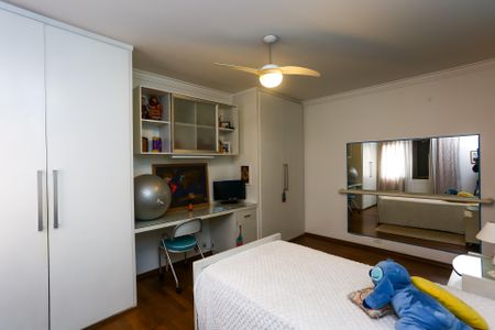 Apartamento à venda com 325m², 4 quartos e 5 vagasSuíte 3