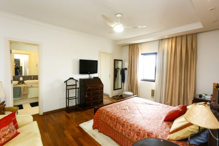 Apartamento à venda com 325m², 4 quartos e 5 vagasSuíte 4