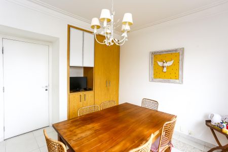 Apartamento à venda com 325m², 4 quartos e 5 vagasCopa