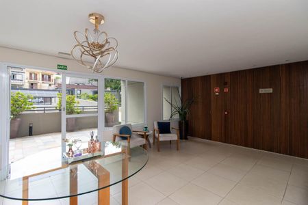 Apartamento à venda com 61m², 2 quartos e 2 vagasHall social