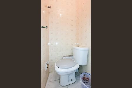 Apartamento à venda com 80m², 2 quartos e 1 vaga Apartamento à venda com 80m², 2 quartos e 1 vagaBanheiro de Serviço