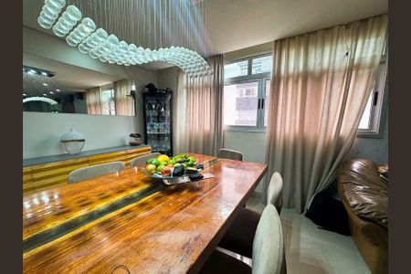 Apartamento para alugar com 140m², 4 quartos e 2 vagasSala de Jantar