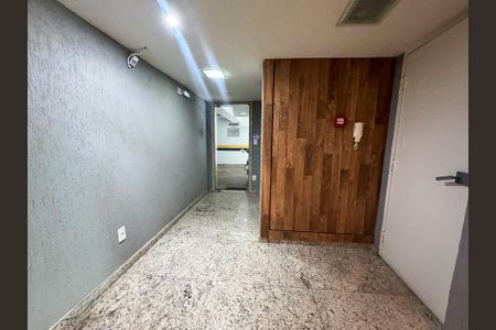 Apartamento para alugar com 140m², 4 quartos e 2 vagasSala