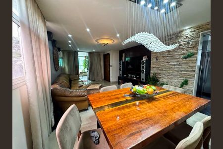 Apartamento para alugar com 140m², 4 quartos e 2 vagasSala de Jantar